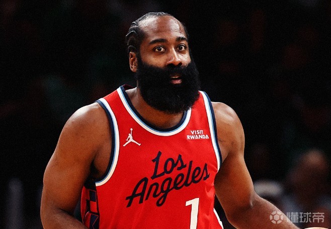 记者：哈登的交易目前还没有定论，又一位全明星后卫进入市场